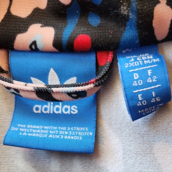 ADIDAS x Farm Rio 2016 Retired Coral Reef Floral Brazil HTF Track Jacket M NWOT - Picture 6 of 15